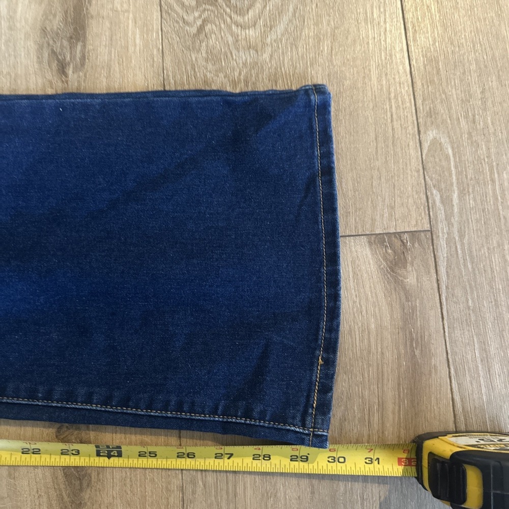 Levi's 726 High Rise Flare Jeans Womens 31x30 Dark Wash Stretch Denim Pants Y2K - Picture 6 of 9